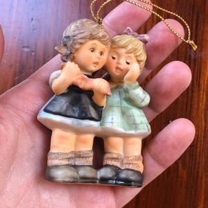 Hummel Christmas ornament. Two girls 1999